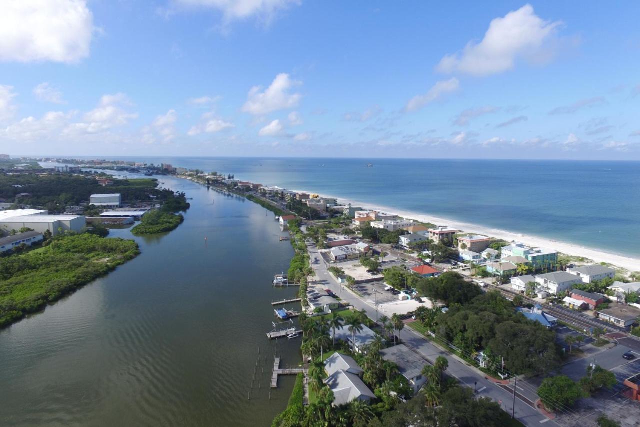 Beachtrail Lodging Clearwater Beach Exterior photo